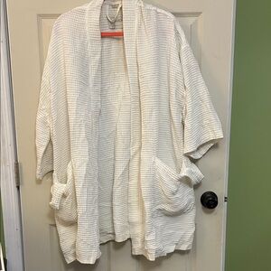 Women's White Waffle Knit Robe